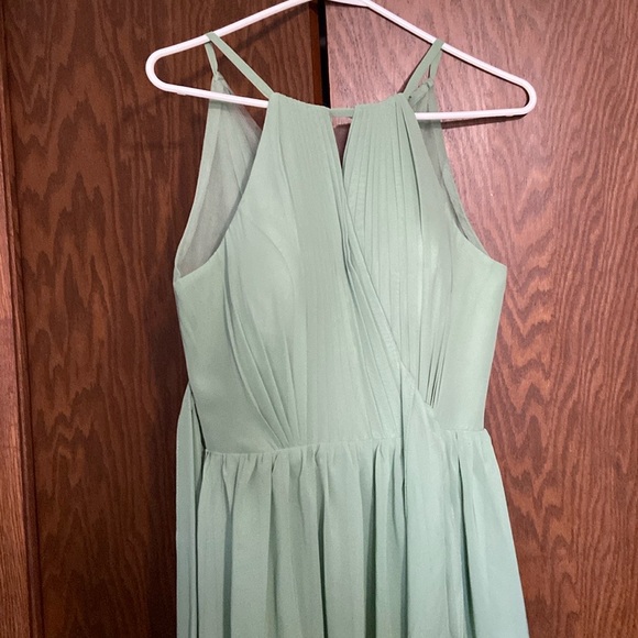 NWOT Lavetir Light Green Formal Dress - Picture 2 of 3